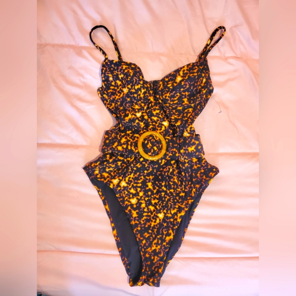 Weworewhat Black&Gold Designer One Piece Swimsuit & Bamboo Belt.